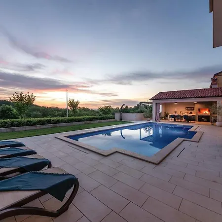 别墅 Rotonda By Villsy Lindar