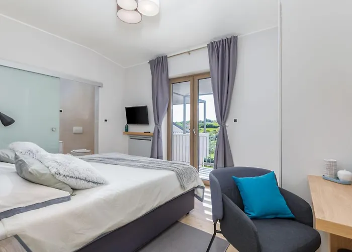 Rotonda By Villsy Villa *